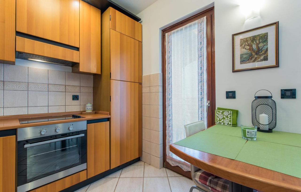 Apartment Roberto Punta Пореч Екстериор снимка
